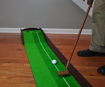Indoor Wooden Golf Putting System