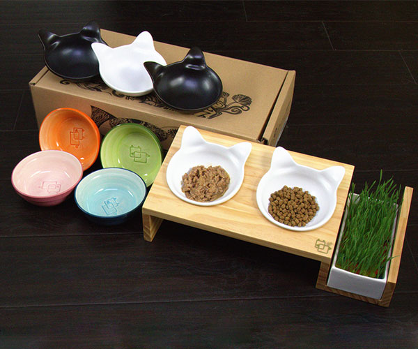 Cat Dining Table by ViviPet