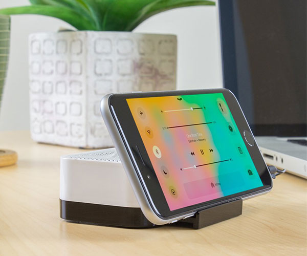 Portable Rechargeable Speaker Stand by Satechi