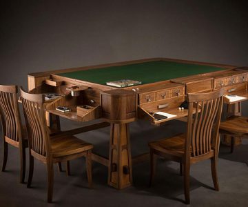Sultan Gaming Table by Geek Chic