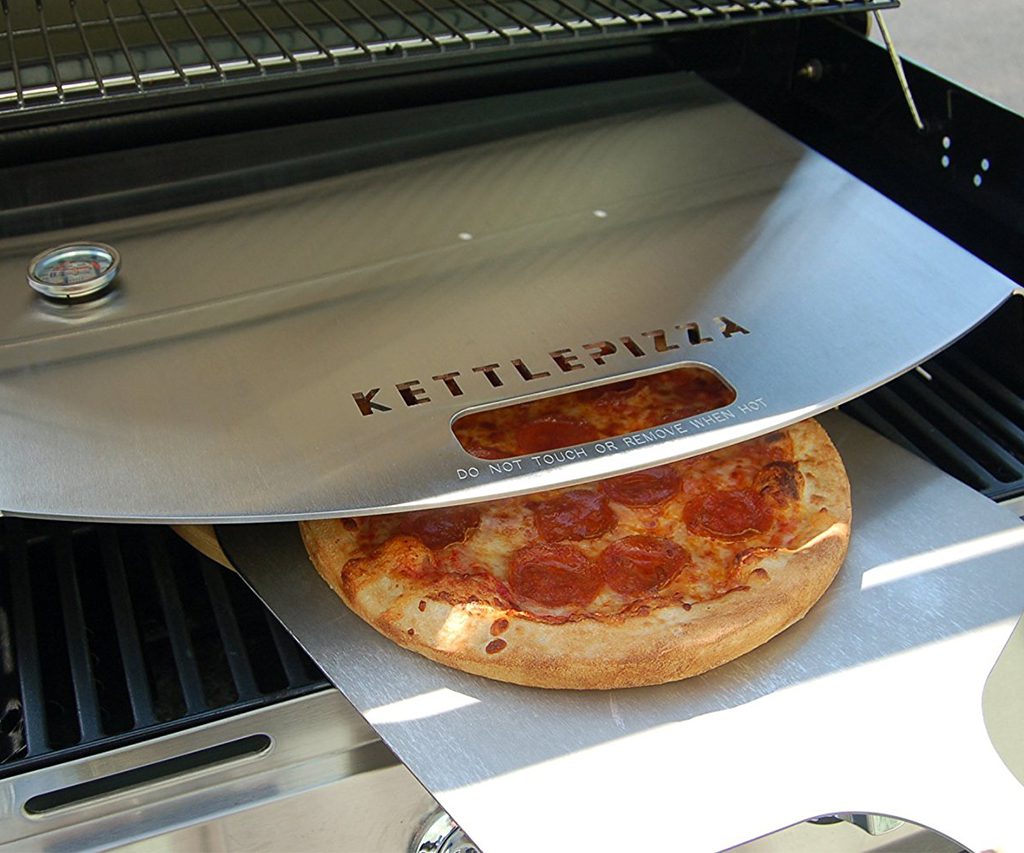 KettlePizza Gas Pro Deluxe Pizza Oven Kit