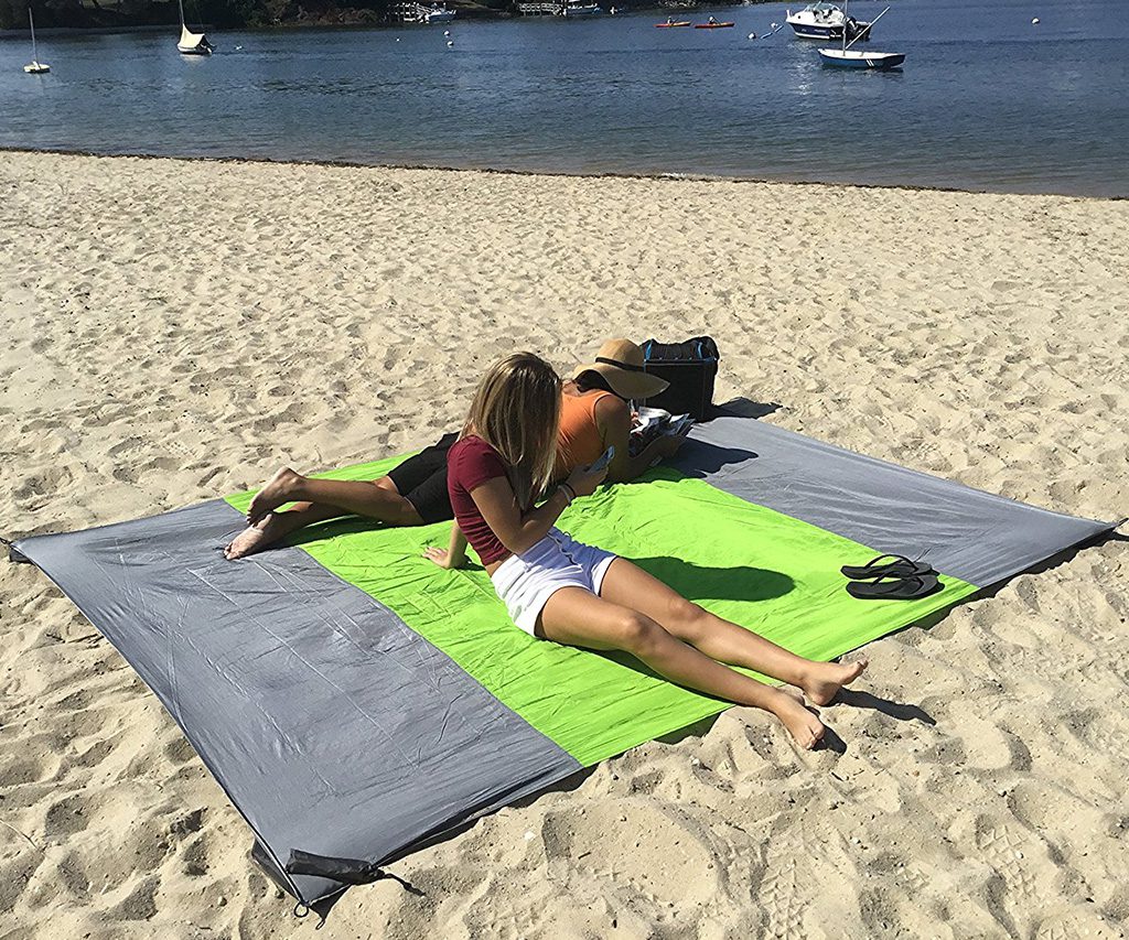 Sand Proof Outdoor Compact Beach Blanket