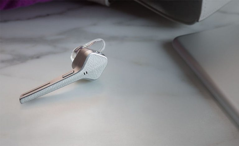 Plantronics Voyager 3200 Discreet Bluetooth Headset