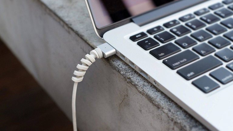 Zone-365 Twist Charging Cable Protector